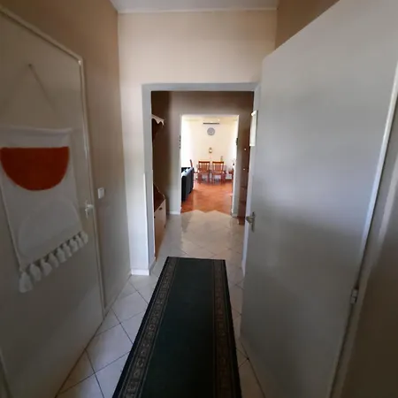 Arsenal Sorhazi Apartment