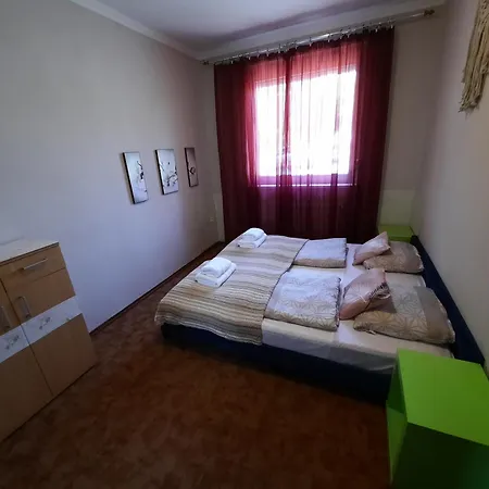 Arsenal Sorhazi Apartment *
