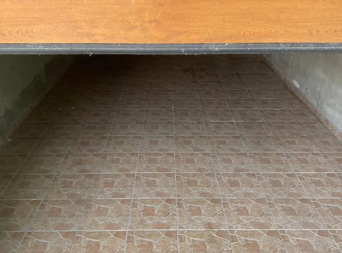 Apartament Arsenal Sorhazi *